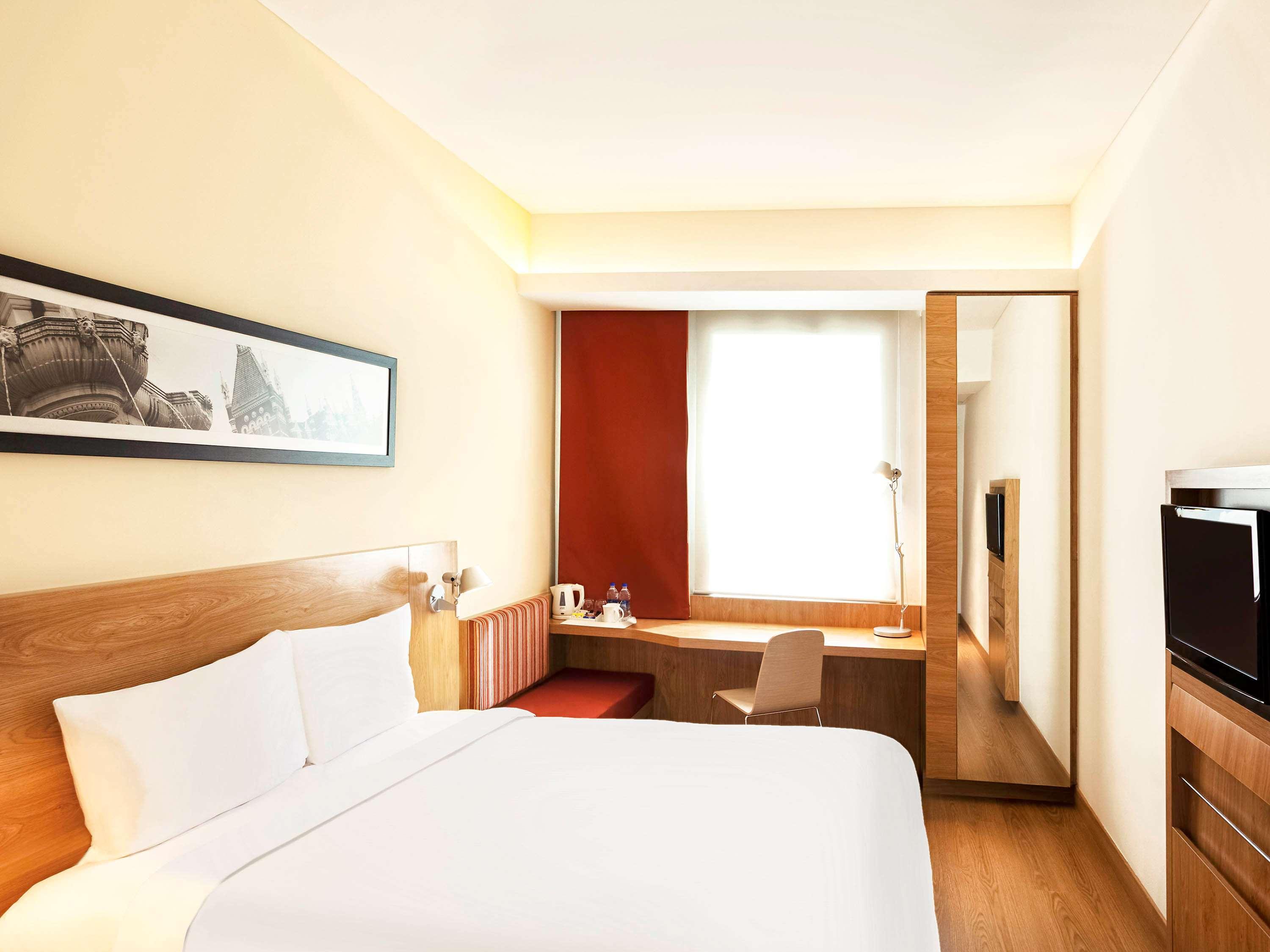Ibis Navi Mumbai - An Accor Brand Hotell Exteriör bild