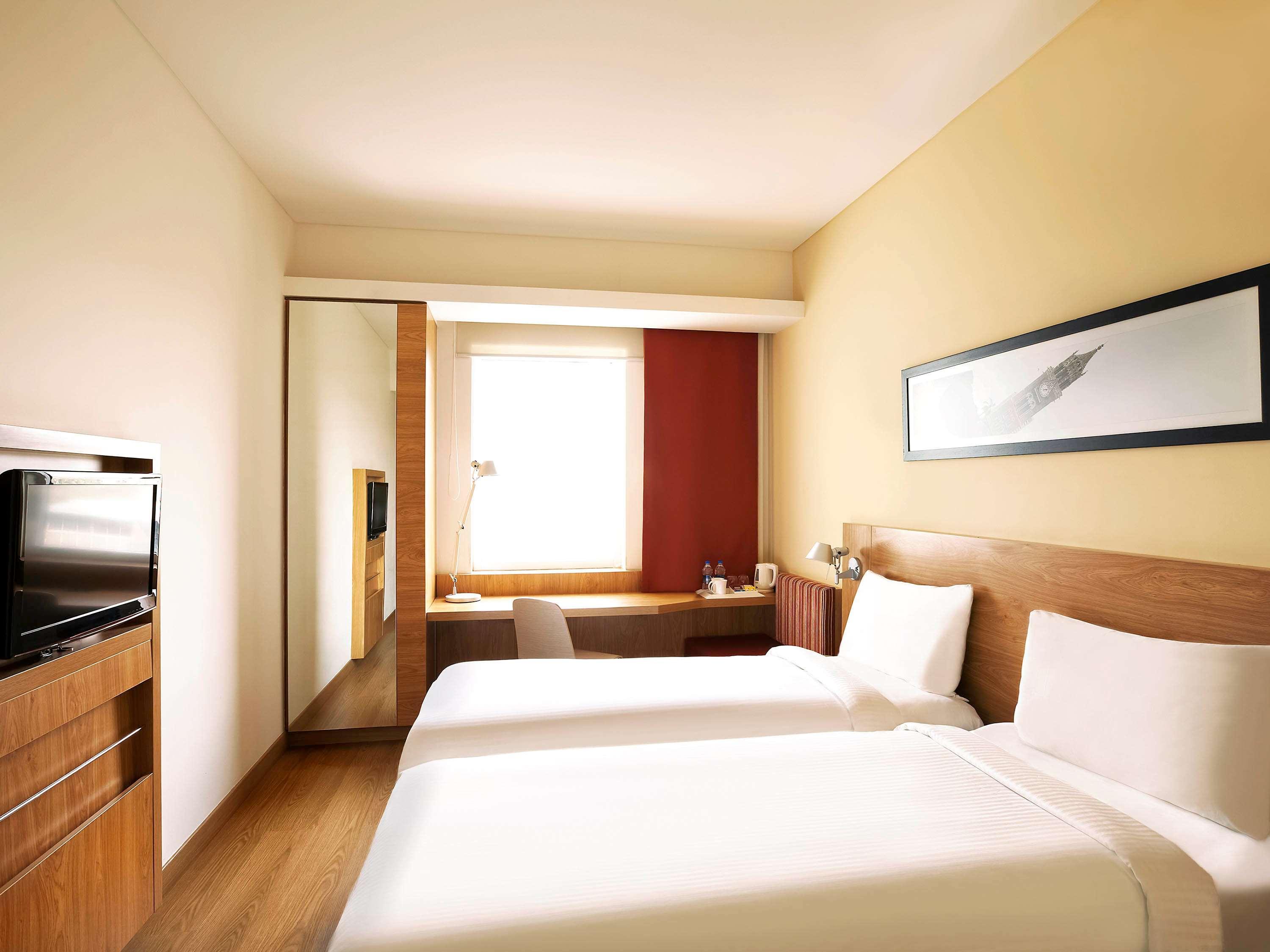 Ibis Navi Mumbai - An Accor Brand Hotell Exteriör bild