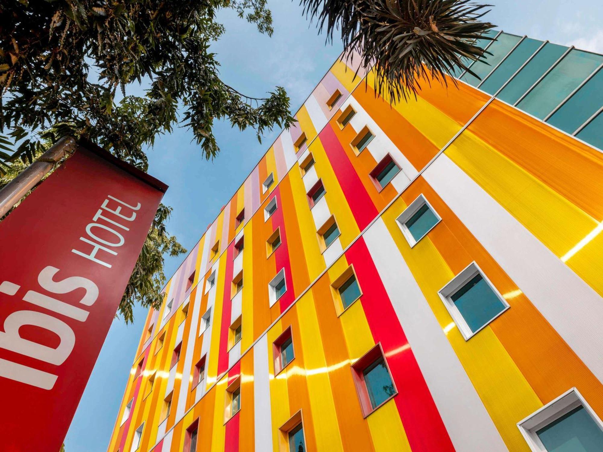 Ibis Navi Mumbai - An Accor Brand Hotell Exteriör bild