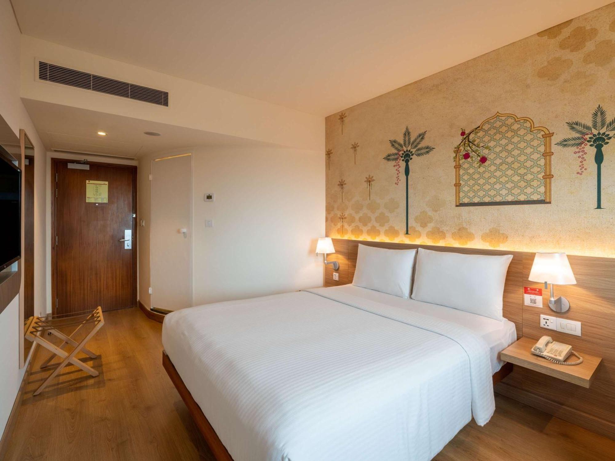 Ibis Navi Mumbai - An Accor Brand Hotell Exteriör bild