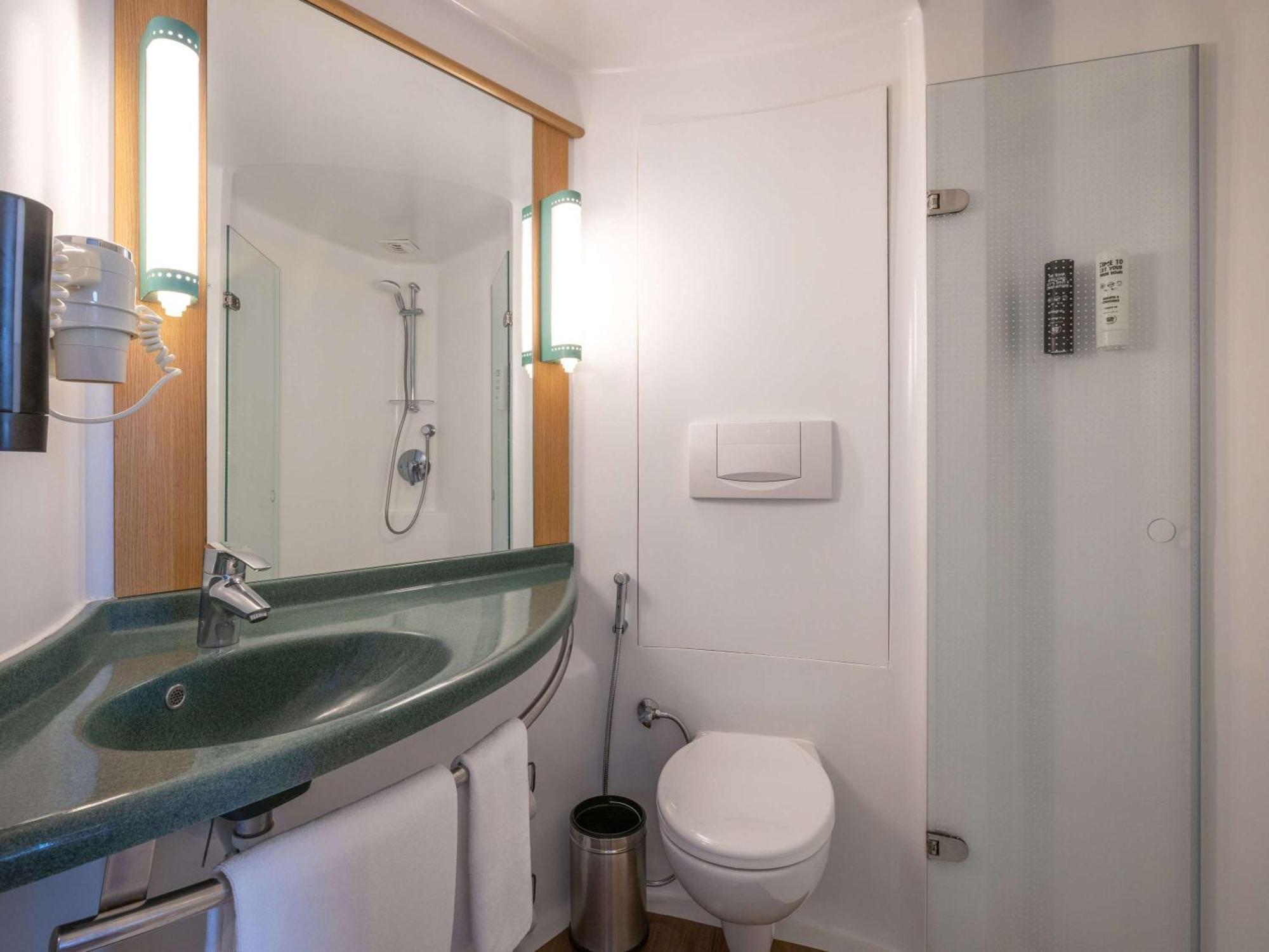 Ibis Navi Mumbai - An Accor Brand Hotell Exteriör bild