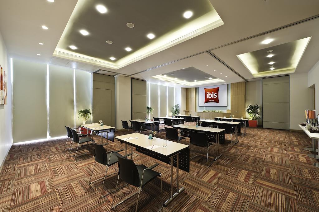 Ibis Navi Mumbai - An Accor Brand Hotell Exteriör bild